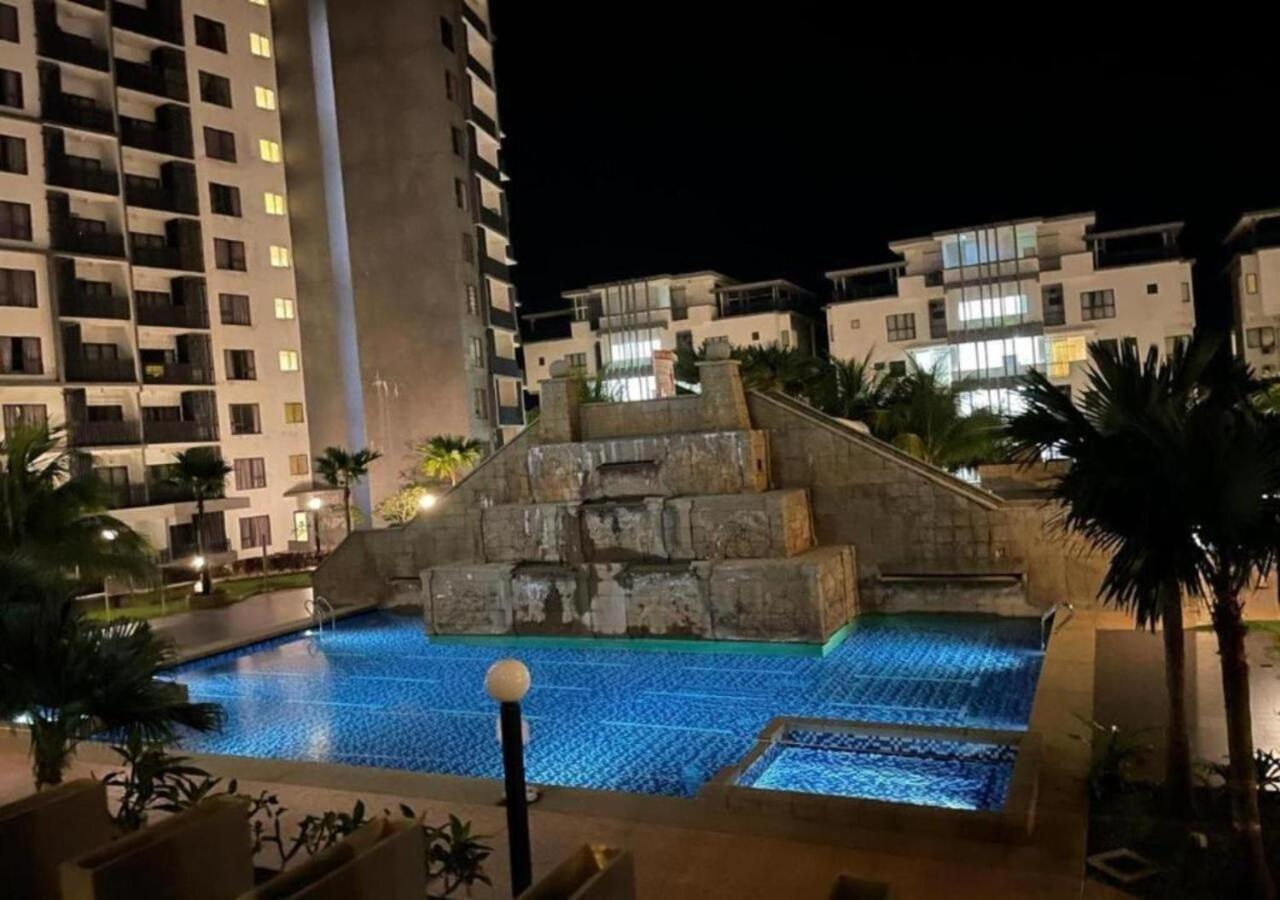 Nature Home 2 - Swiss Garden Resort Residences Beachfront Villa Kuantan Kültér fotó